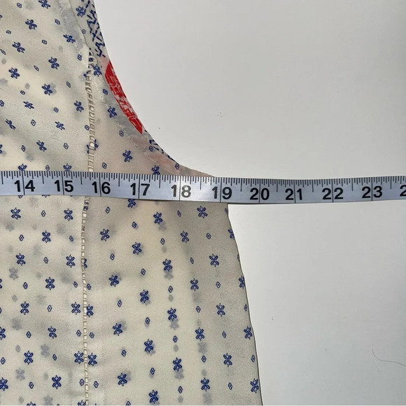 Collective Concepts White Blue Red Boho Printed Keyhole Tank Top Medium Women’s - Picture 6 of 10